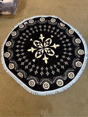 Terry Time California Luxury Oversized Round Towel